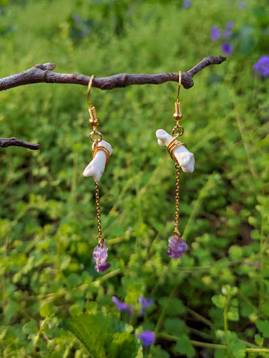 Fox Toe Bone Earrings (Hold)